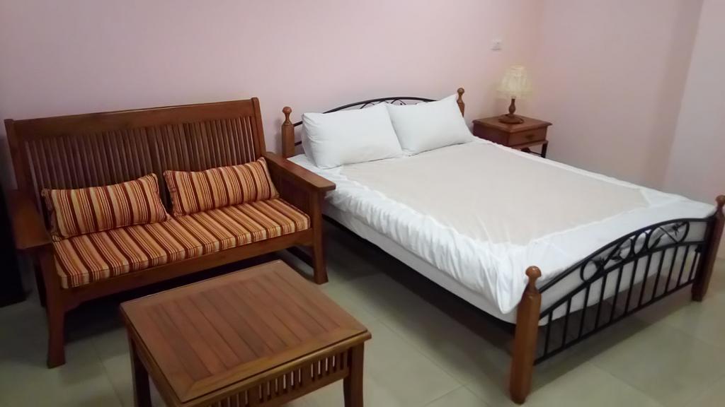 Leisure Man Apartment เมืองฮวาเหลียน ภายนอก รูปภาพ